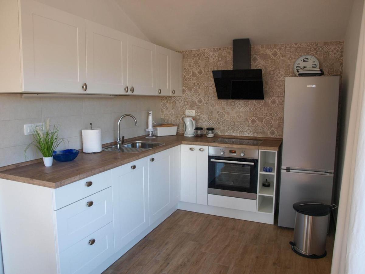 Apartmani Goga 2 Molat Buitenkant foto