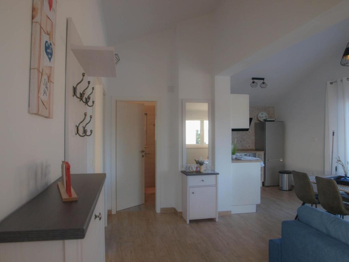 Apartmani Goga 2 Molat Buitenkant foto